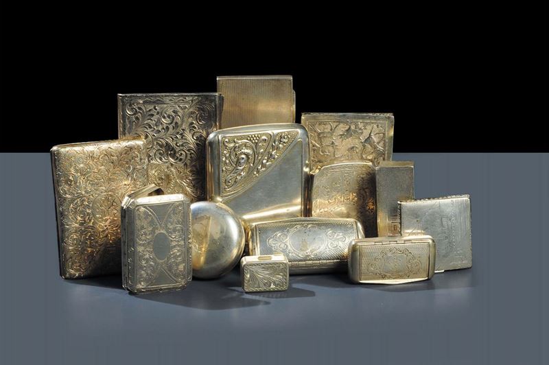 Lotto di 13 tabacchiere in argento e sheffield  - Asta Antiquariato e Dipinti Antichi - Cambi Casa d'Aste