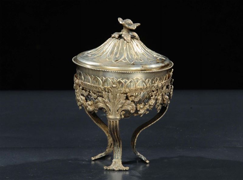 Zuccheriera in argento in stile  - Asta Antiquariato e Dipinti Antichi - Cambi Casa d'Aste