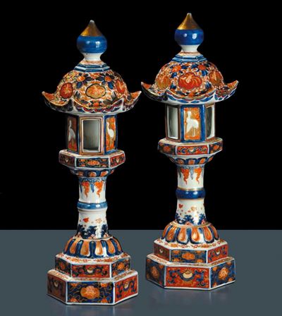 Coppia di Lanterne Imari in Porcellana Policroma