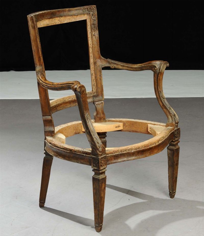 Poltrona in noce Luigi XVI, XVIII secolo  - Auction Antiquariato e Dipinti Antichi - Cambi Casa d'Aste