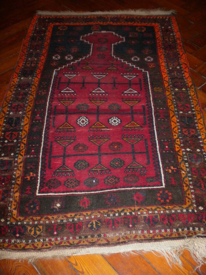 Tappeto da preghiera Kayseri, XX secolo  - Auction Antiquariato, Argenti e Dipinti Antichi - Cambi Casa d'Aste