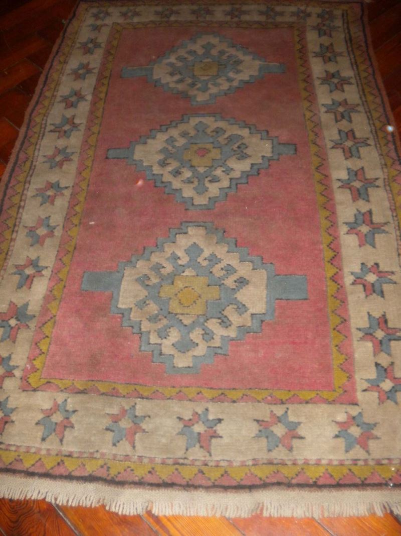 Tappeto Kars, XX secolo  - Asta Antiquariato e Dipinti Antichi - Cambi Casa d'Aste