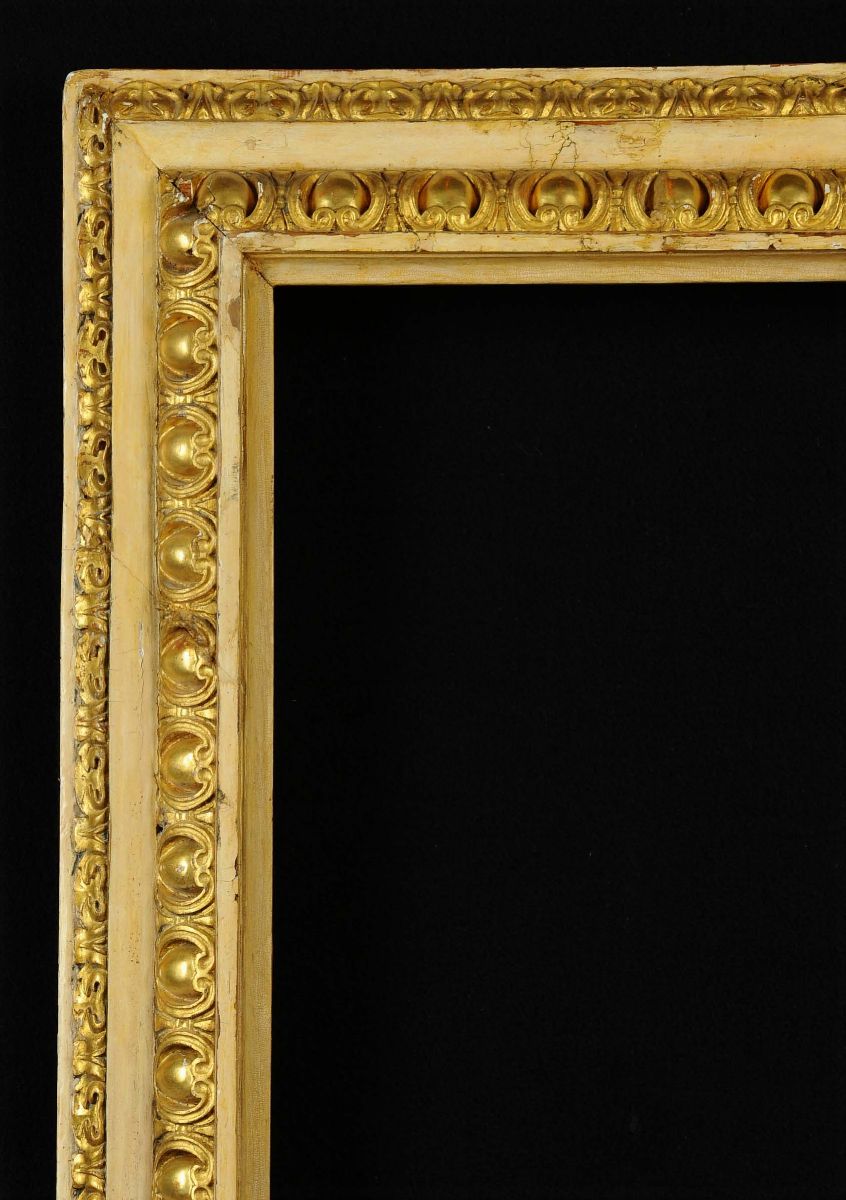 Cornice Laccata Avorio e Oro Scolpita, Fine XVIII Secolo