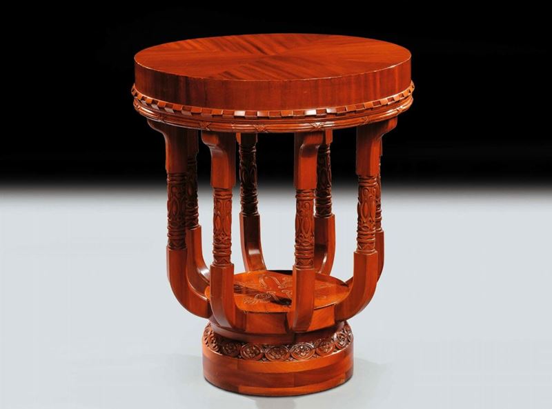 Tavolino tondo in mogano  - Asta Arti Decorative del XX secolo e Design - Cambi Casa d'Aste