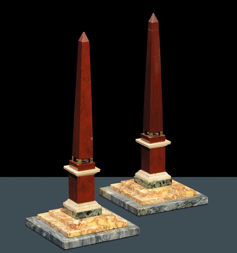 Coppia di obelischi in marmo rosso antico, XIX secolo  - Auction Antiquariato e Dipinti Antichi - Cambi Casa d'Aste