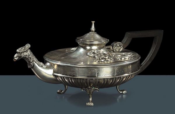 Caffettiera in argento, Italia XX secolo