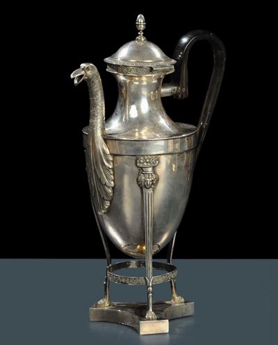 Caffettiera Impero in Argento Roma, XIX Secolo