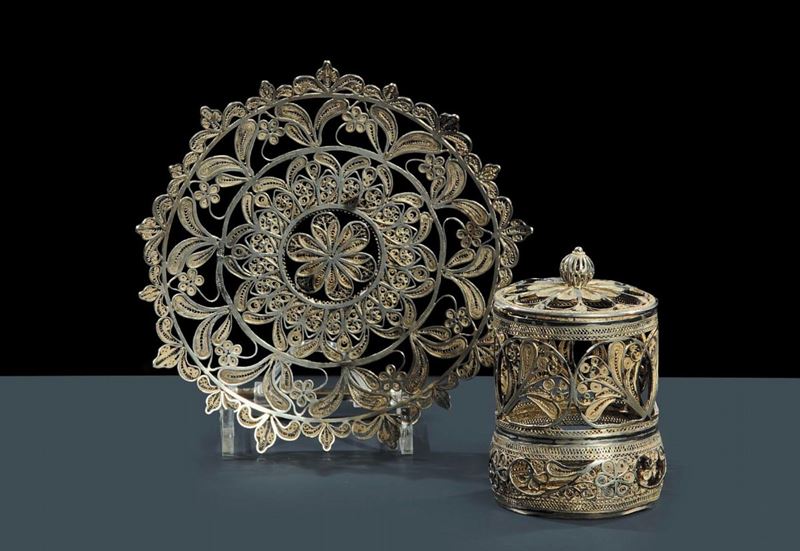 Scatola con piattino in filigrana dÕargento, Genova XVIII secolo  - Asta Antiquariato e Dipinti Antichi - Cambi Casa d'Aste