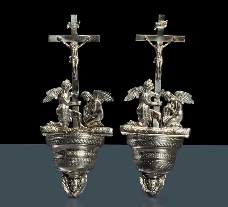 Coppia di acquasantiere in argento, Milano XIX secolo  - Asta Antiquariato e Dipinti Antichi - Cambi Casa d'Aste