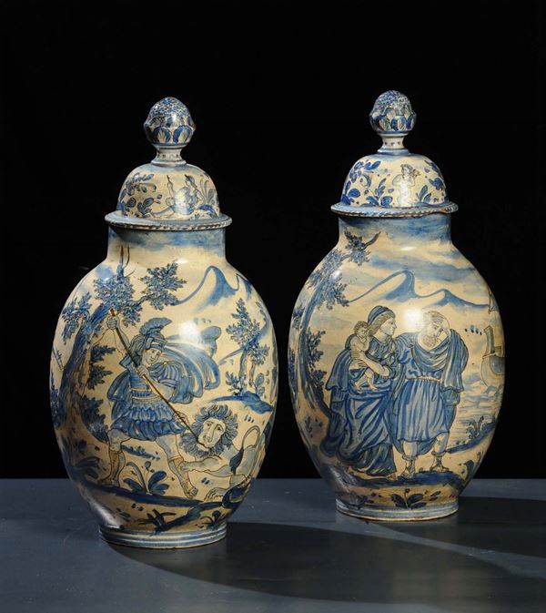 Coppia di vasi in porcellana, Savona XIX secolo