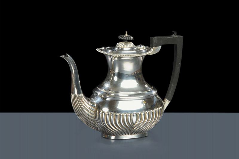 Caffettiera in argento, Birmingham 1912  - Asta Antiquariato e Dipinti Antichi - Cambi Casa d'Aste