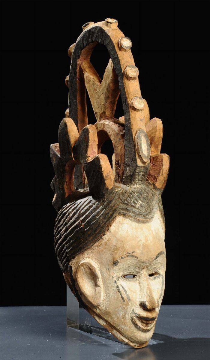 Maschera in legno scolpito e dipinto  - Auction Antiquariato e Dipinti Antichi - Cambi Casa d'Aste