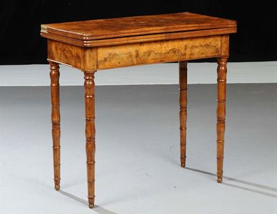 Tavolo da Gioco con Gambe Tornite, XIX Secolo