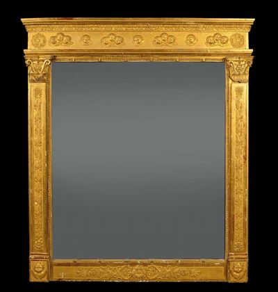 Caminiera in Legno Intagliato e Dorato, XIX Secolo