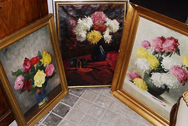 Lotto di dipinti ad olio raffiguranti vasi di fiori