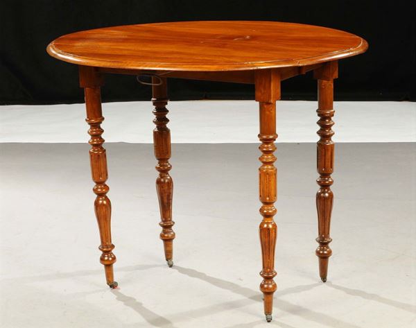 Tavolino circolare con gambe tornite, XX secolo