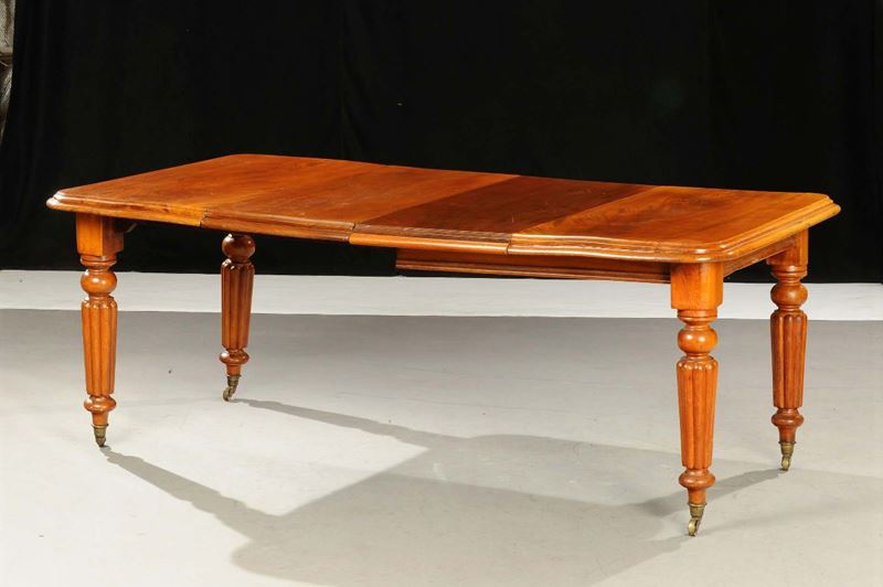 Tavolo allungabile, Inghilterra XIX secolo  - Auction Antiquariato e Dipinti Antichi - Cambi Casa d'Aste