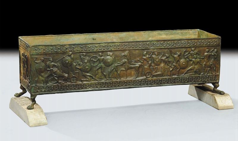 Antica cista quadrangolare in bronzo  - Auction Time Auction 3-2014 - Cambi Casa d'Aste
