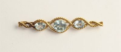 Spilla con Tre Acquamarine