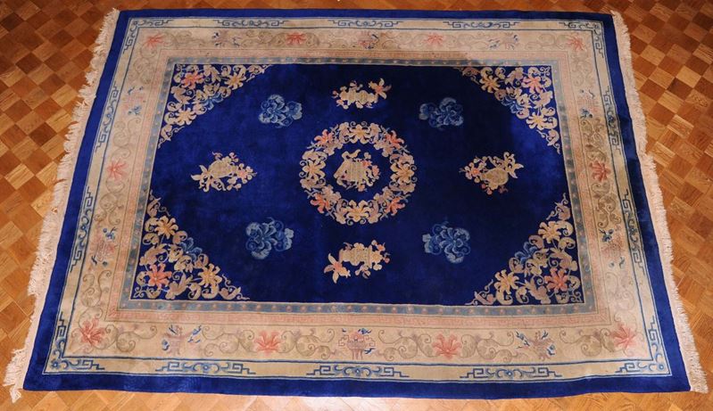 Tappeto cinese, XX secolo  - Asta Antiquariato, Argenti e Dipinti Antichi - Cambi Casa d'Aste
