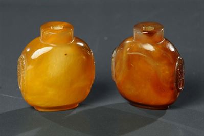 Due Snuff Bottle in Agata, Cina