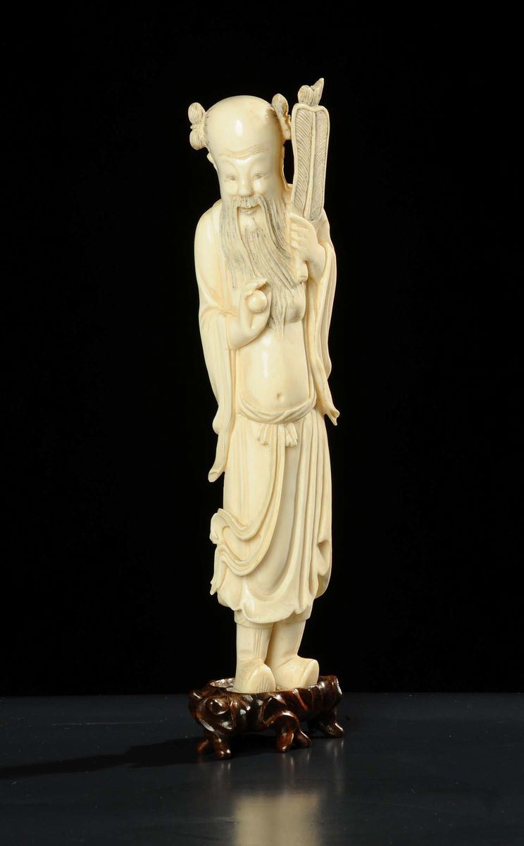 Statuina di saggio in avorio, Cina inizio XX secolo  - Asta Arte Orientale - Cambi Casa d'Aste