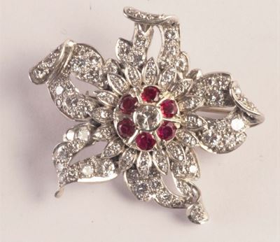 Spilla con Diamanti e Rubini