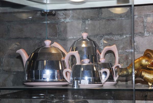 Servizio da t in porcellana e metallo