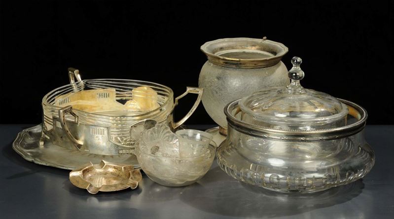 Lotto misto di oggetti in cristallo e altri materiali  - Asta Antiquariato, Argenti e Dipinti Antichi - Cambi Casa d'Aste