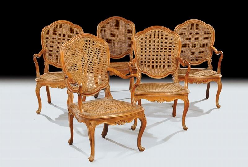 Cinque poltrone Luigi XV intagliate, Veneto XVIII secolo  - Auction Antiquariato, Argenti e Dipinti Antichi - Cambi Casa d'Aste