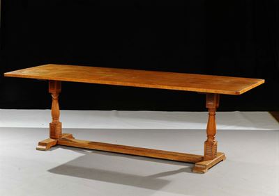 Tavolo a Fratina in Noce, XIX Secolo
