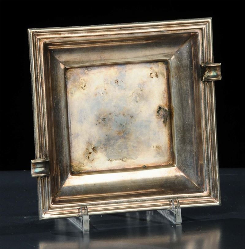 Portacenere quadrato in argento  - Auction Antiquariato, Argenti e Dipinti Antichi - Cambi Casa d'Aste