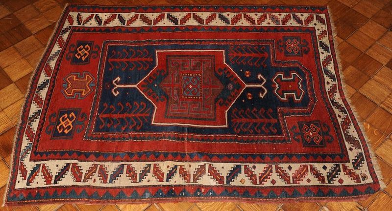 Tappeto caucasico Kazak, fine XIX secolo  - Auction Carpets - Time Auction - Cambi Casa d'Aste