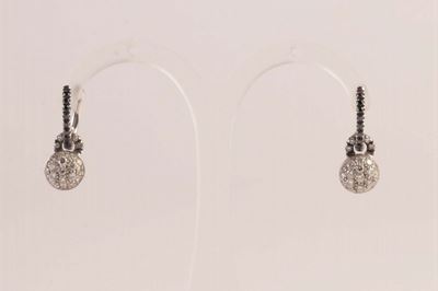 Orecchini con Pavé di Diamanti