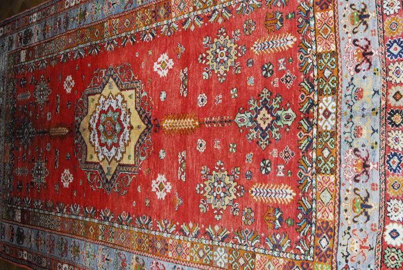 Tappeto berbero, XX secolo  - Asta Antiquariato, Argenti e Dipinti Antichi - Cambi Casa d'Aste