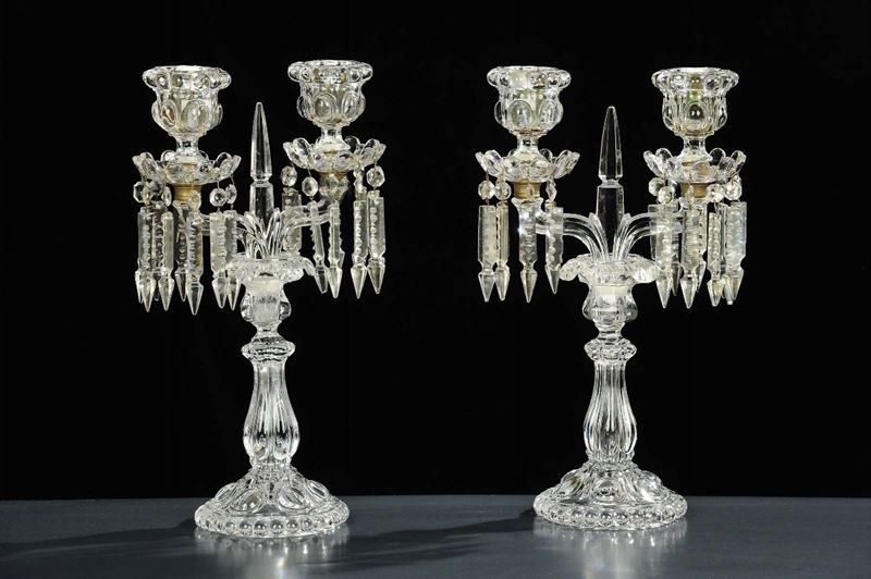Coppia di candelieri in vetro a due fiamme  - Asta Antiquariato, Argenti e Dipinti Antichi - Cambi Casa d'Aste