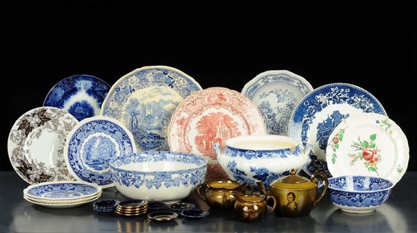 Lotto composto da oggetti in ceramica