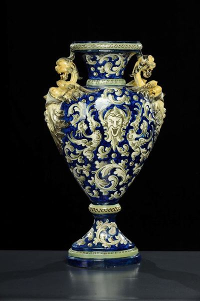 Grande Vaso Blu Bianco e Giallo con Tritoni sui Manici, Inizio XX Secolo