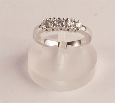 Anello con Diamanti
