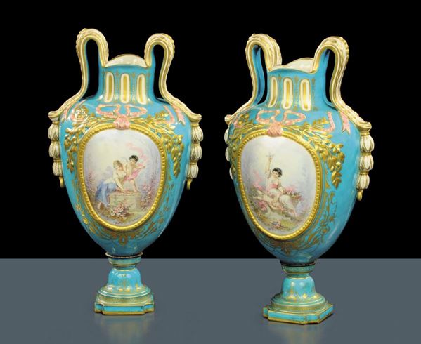 Coppia di vasi in porcellana turchese, Francia manifattura di Sevres XIX secolo