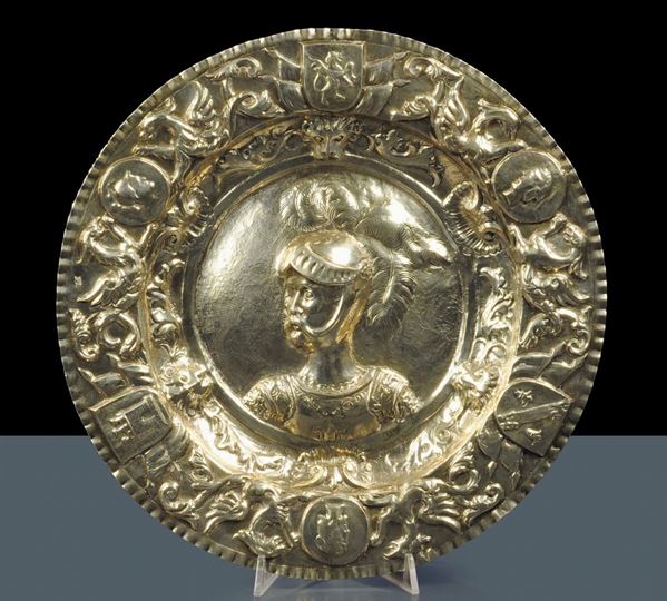 Centrotavola in argento sbalzato, Norimberga XIX secolo