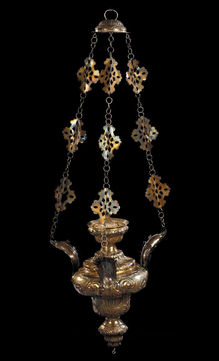 Lampada da soffitto in argento sbalzato, Genova XVIII secolo  - Auction Silvers, Ancient and Comtemporary Jewels - Cambi Casa d'Aste