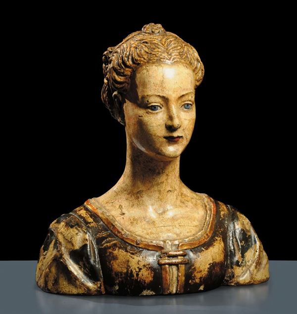 Busto femminile in legno intagliato, XIX secolo