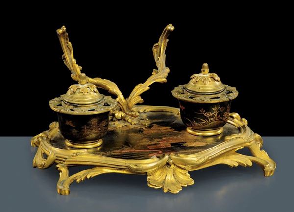 Calamaio in bronzo dorato e lacca, Francia XIX secolo
