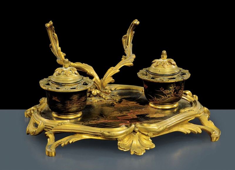 Calamaio in bronzo dorato e lacca, Francia XIX secolo  - Asta Antiquariato, Argenti e Dipinti Antichi - Cambi Casa d'Aste