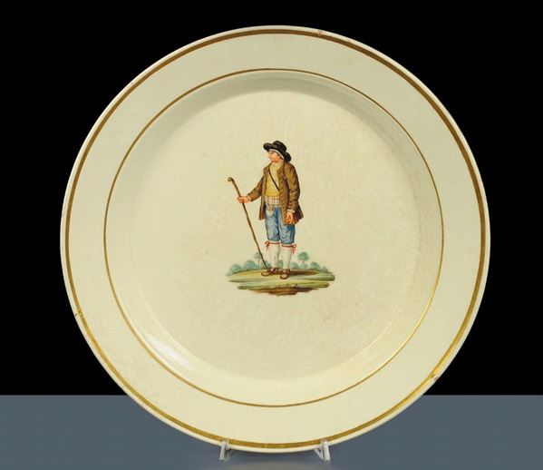 Grande piatto in ceramica tipo Giustiniani con figura maschile, XIX secolo