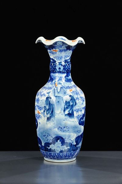 Vaso in Porcellana Bianca e Blu con Bocca Svasata, Cina